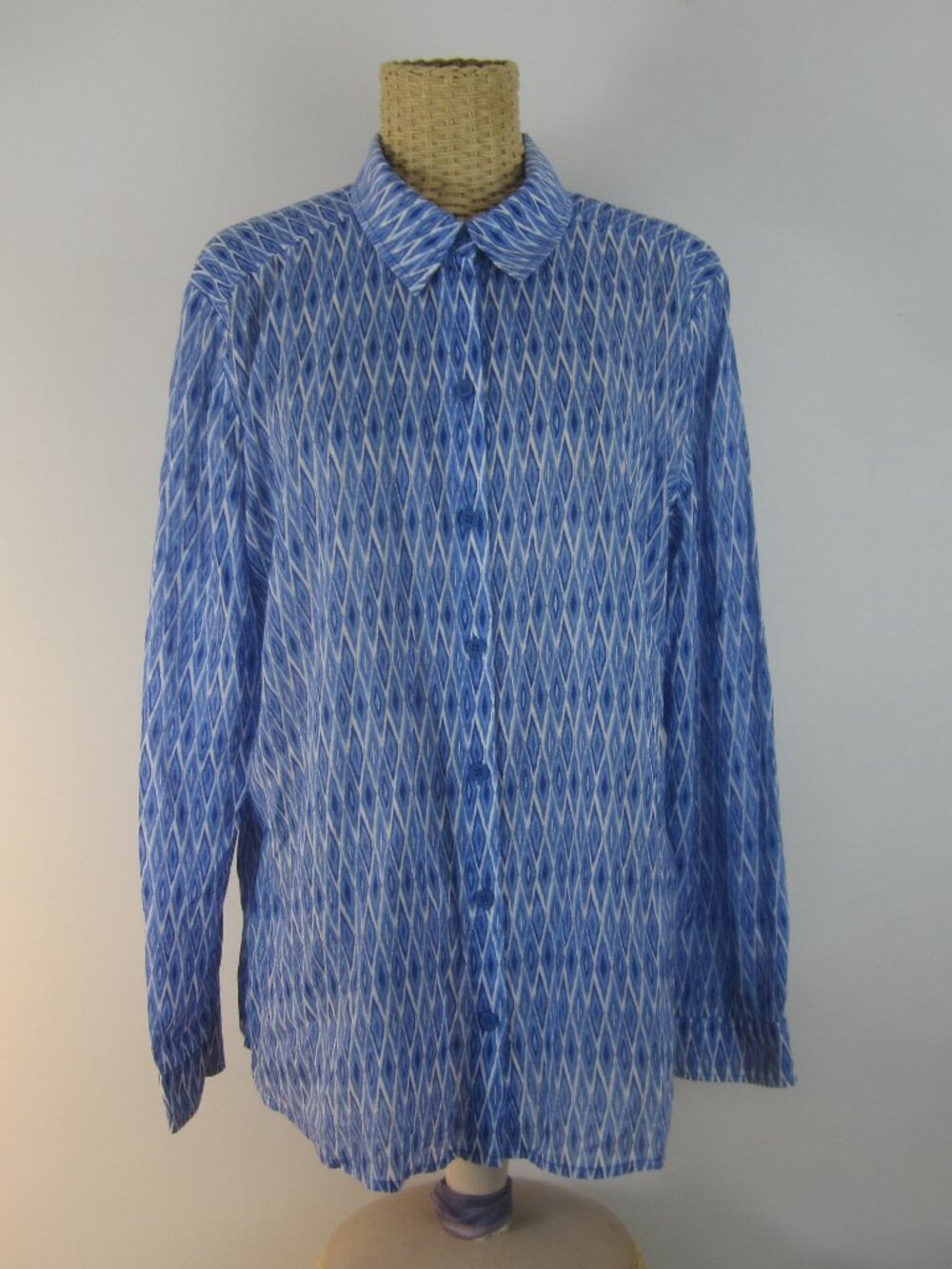 Chicos 2 Women L Blue White Blouse Light Cotton Front Button Shirt Blouse 12